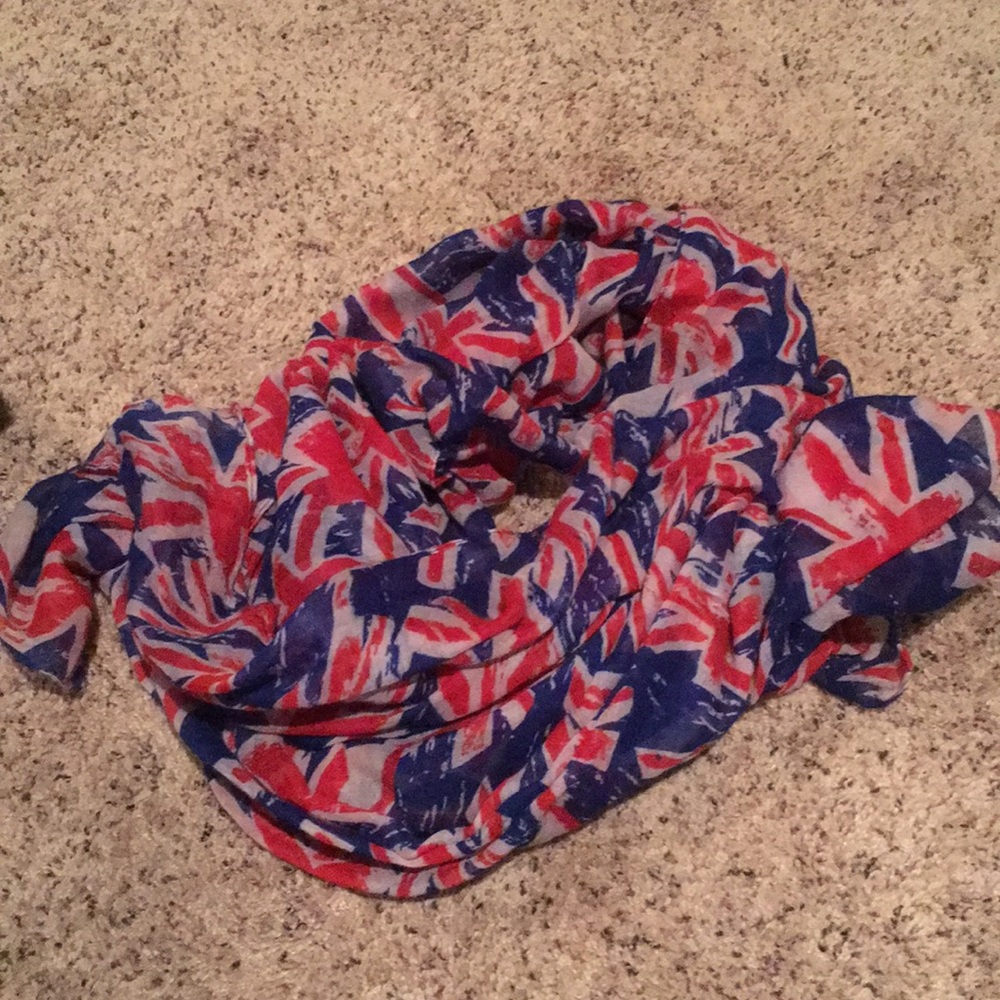 Francesca Scarf